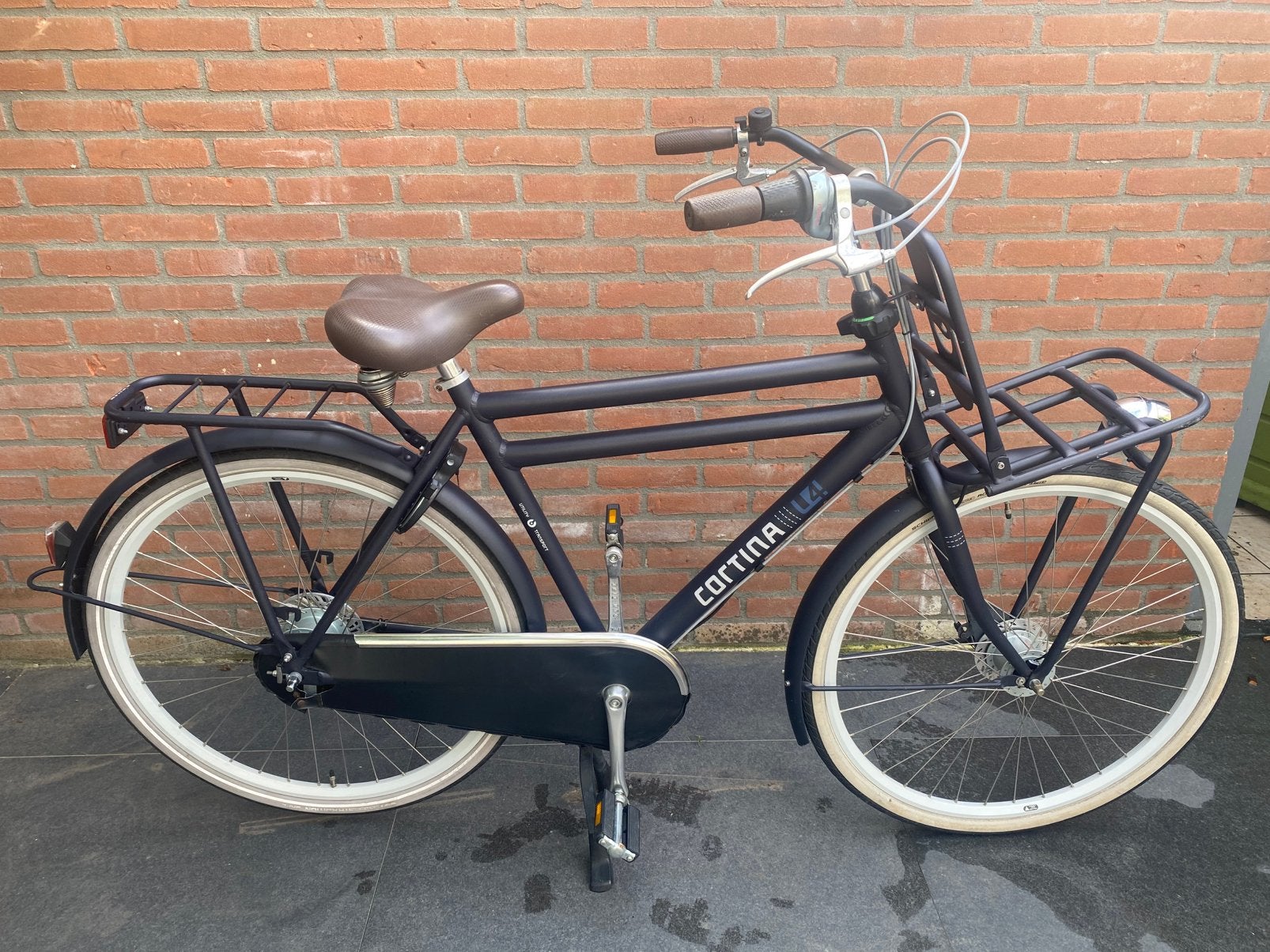 Transportfiets Cortina U4 28 inch 8 versnellingen, Versnellingen, Zo goed als nieuw, Trommelrem, Ophalen