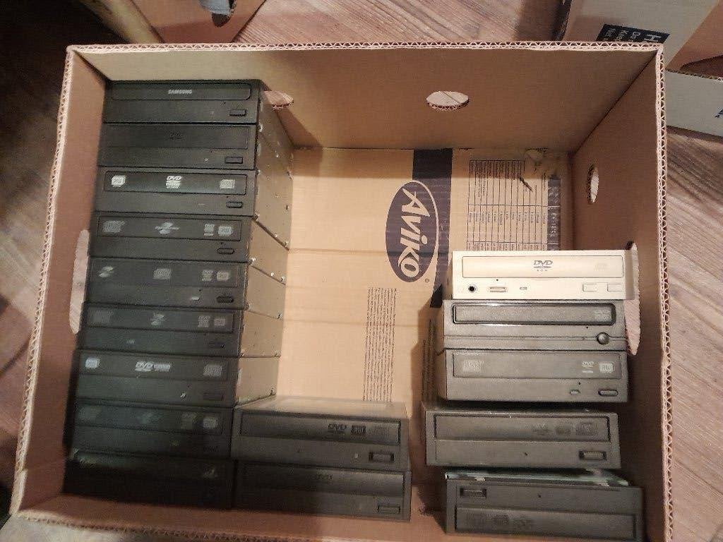 DVD spelers/branders met IDE/SATA-aansluiting, Computers en Software, Ophalen of Verzenden, Gebruikt, Desktop, IDE