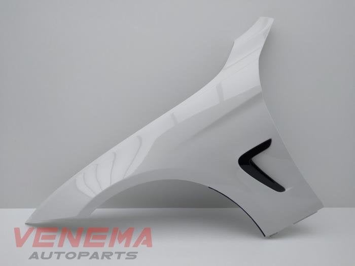 Scherm links-voor van een BMW 4-Serie (300), 12 maanden garantie, Gebruikt, -, -
