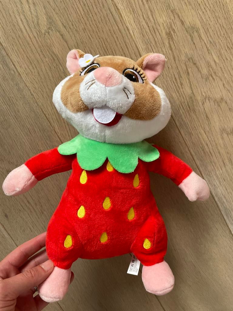Hamster knuffel in aardbeienpakje, Overige merken, Overige karakters, Hamster, Ophalen of Verzenden