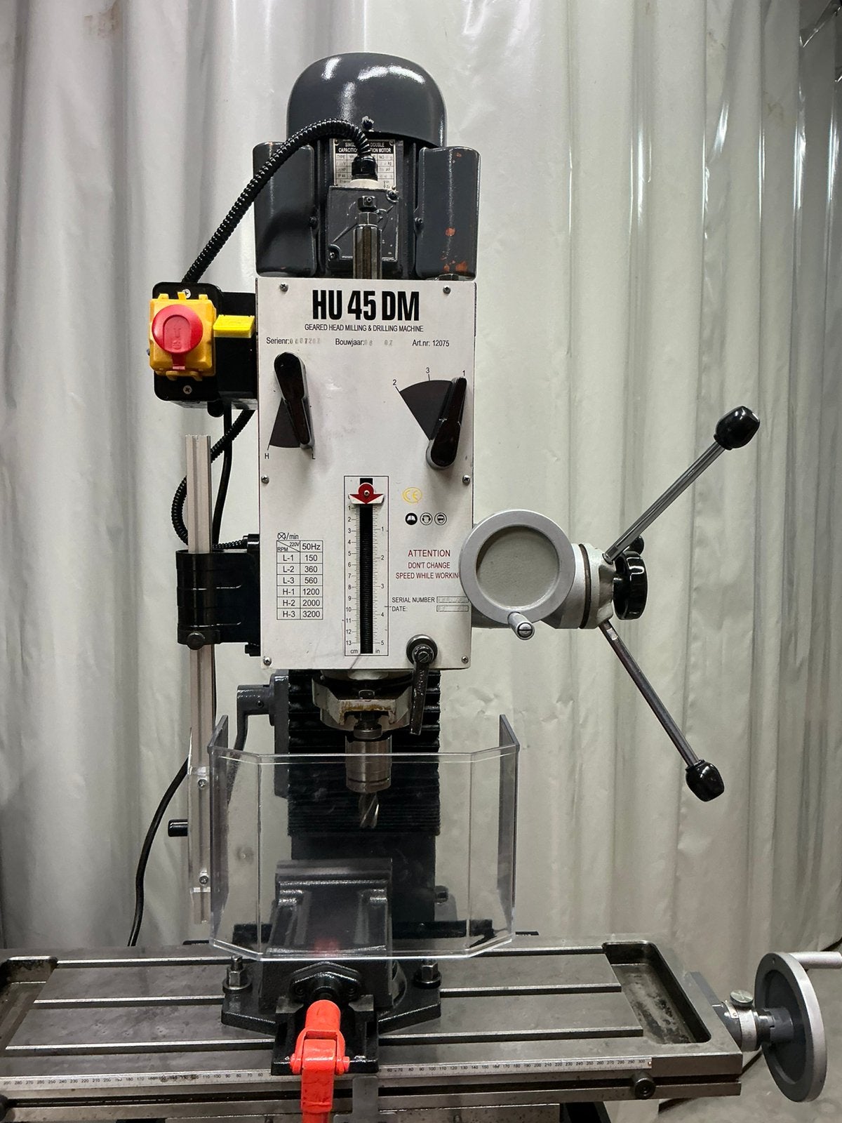 Te koop Huvema Boorfreesmachine 230V, Ophalen, Zo goed als nieuw, Elektrisch, Overige soorten