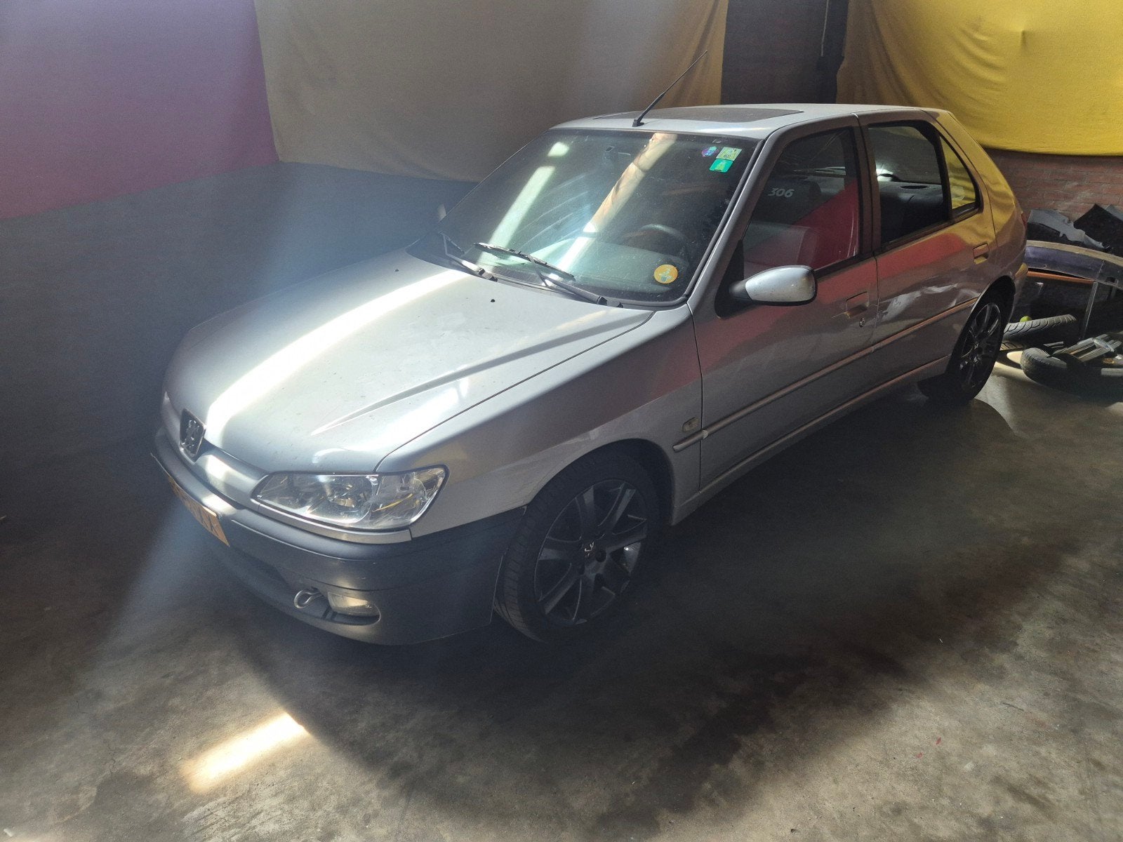 Peugeot 306 te koop voor onderdelen, Gebruikt, Contact@peugeot.com, 2-10 Boulevard de l'Europe, 78300 Poissy, Frankrijk, Peugeot