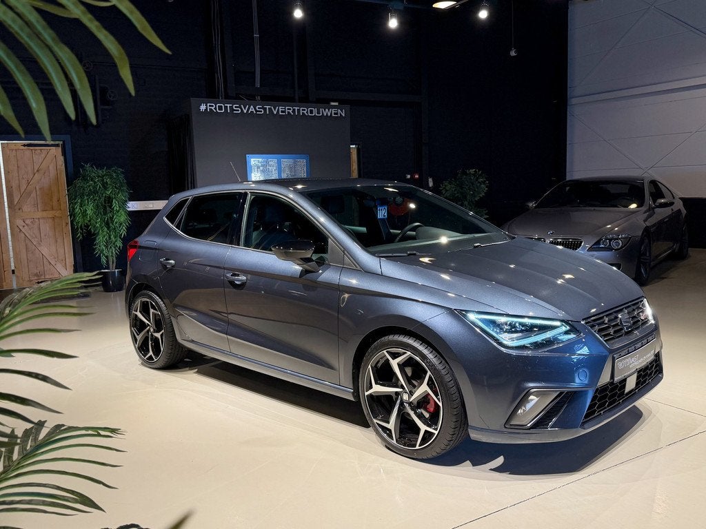 SEAT Ibiza 1.0 TSI FR Virtueel|ACC|Keyles|Navi|LED Facelift!, Auto's, Seat, Voorwielaandrijving, Met garantie (alle), 116 pk, Ibiza