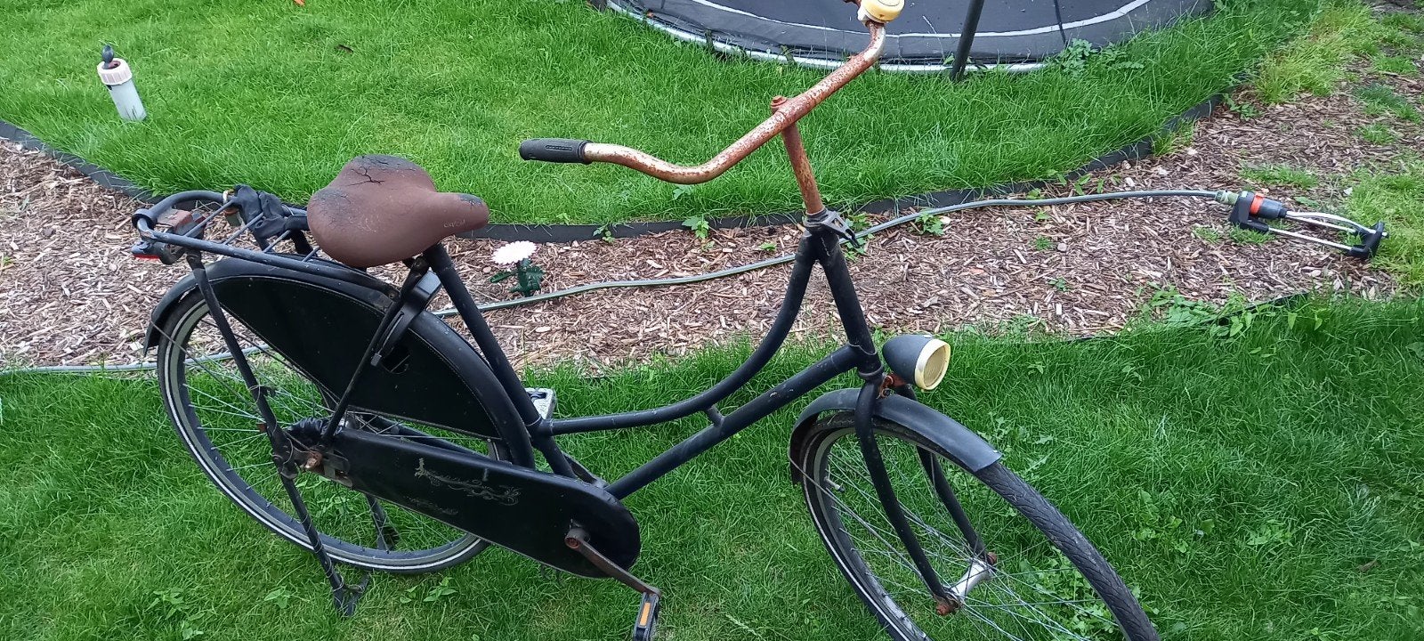 oma fiets - slechte staat - oud ijzer, Ophalen, Gebruikt