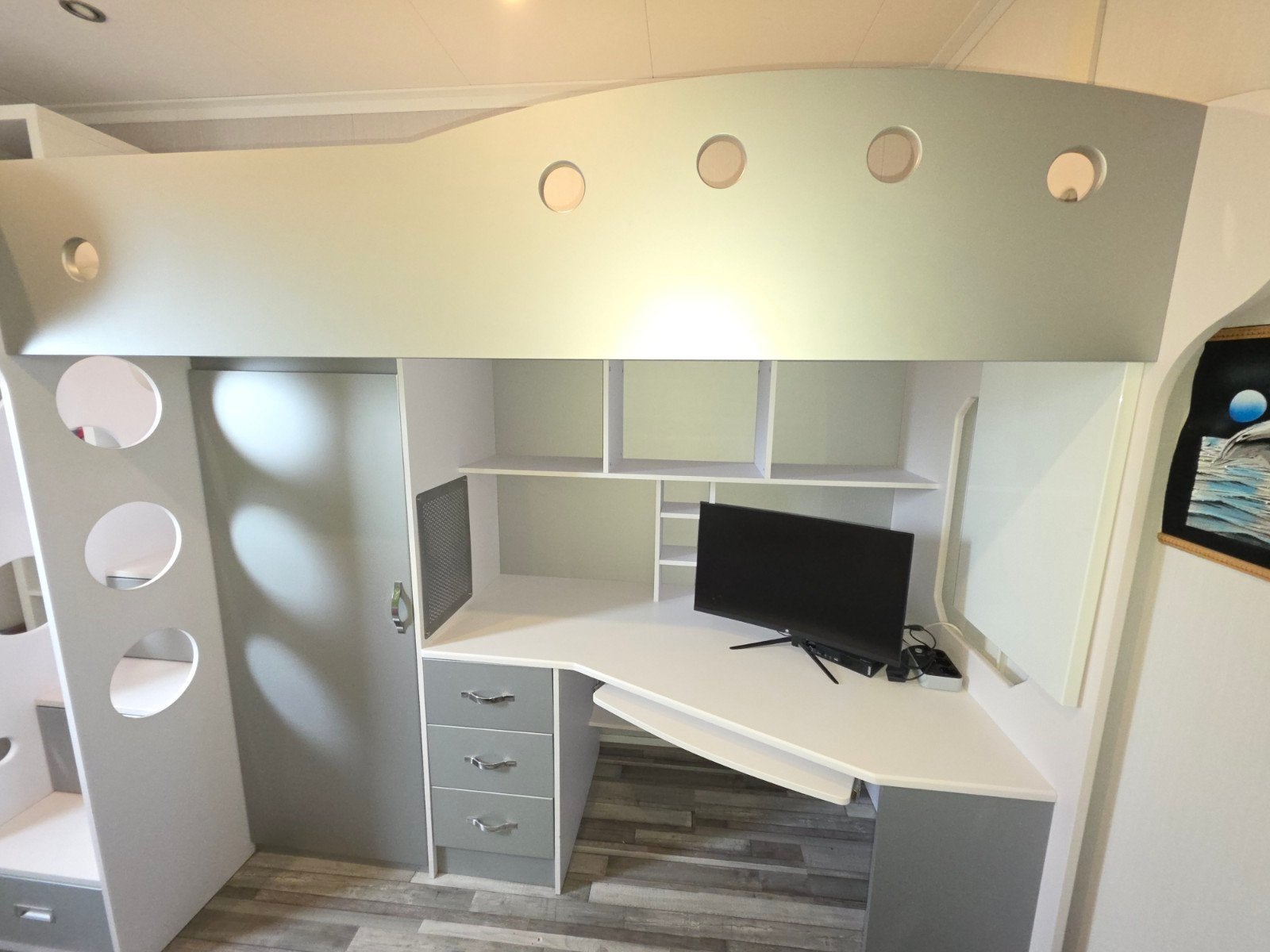 Hoogslaper met bureau, kledingkast en opbergruimte, Ophalen, Eenpersoons, Zo goed als nieuw, 200 cm