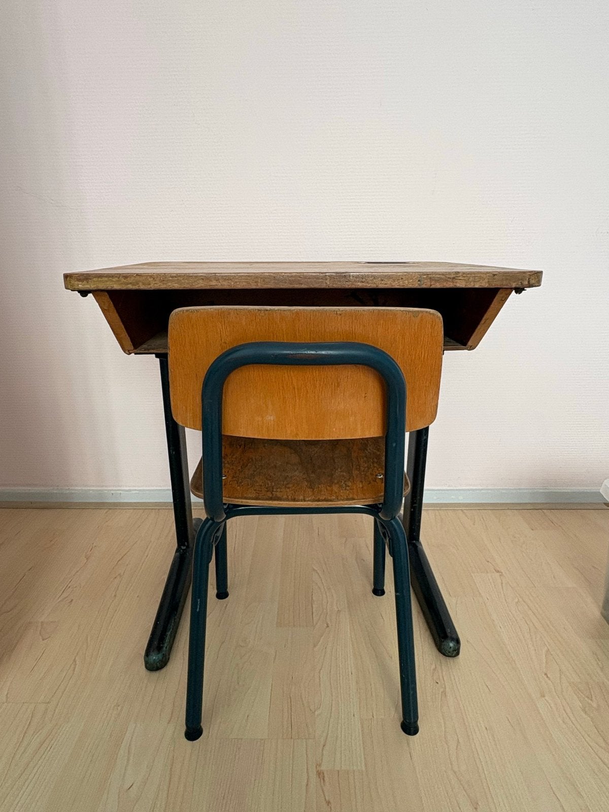 Vintage schoolbankje bureau met stoel - Jaren '60, Ophalen