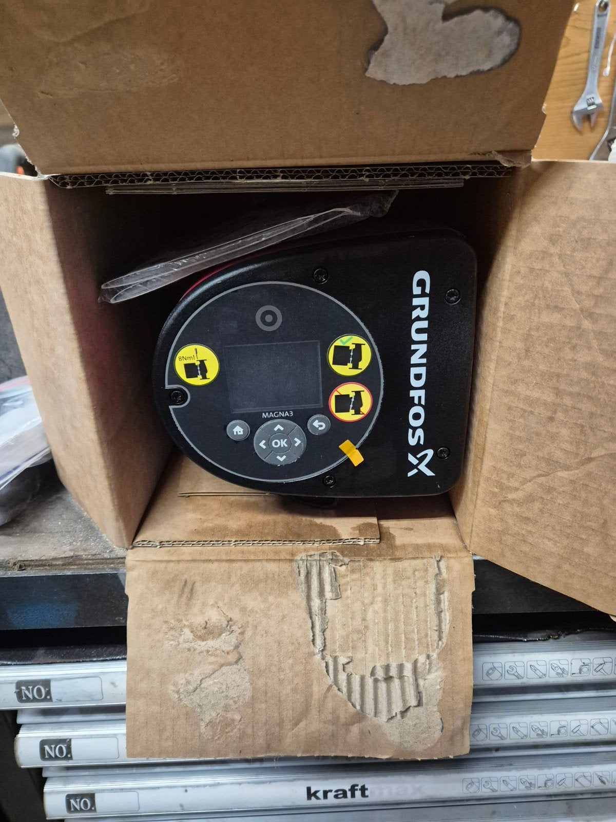 Grundfos Magna 3 Pomp 32-80 180- Nieuw en Ongebruikt, Ophalen of Verzenden, Nieuw