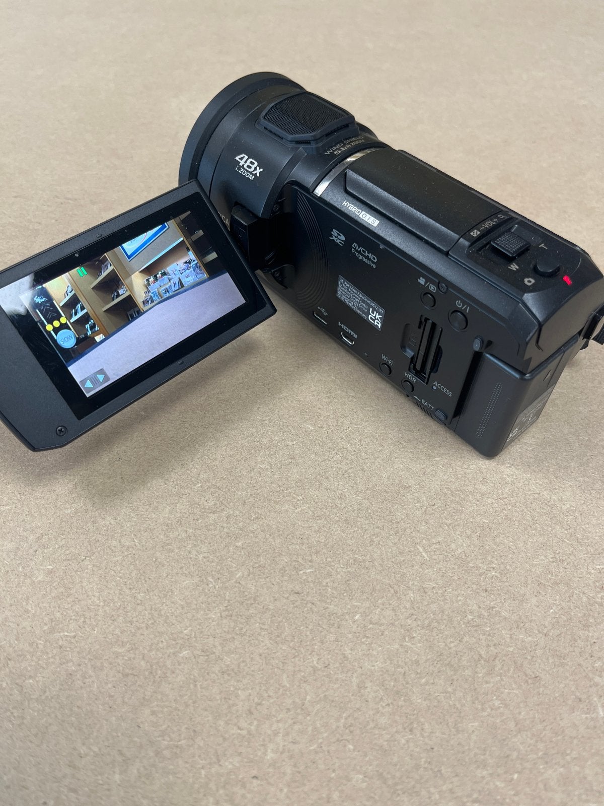 Panasonic HC-V800 Full HD Camcorder - Zo goed als nieuw, Panasonic, 20x of meer, Ophalen of Verzenden, Ingebouwde lamp