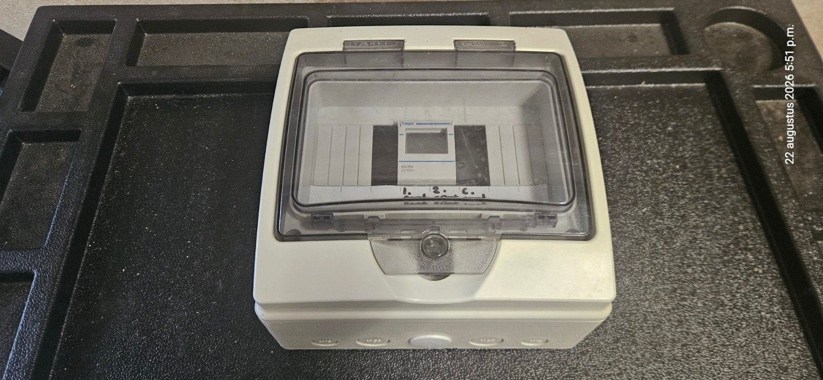 Hager EG203 Digitale Tijdschakelaar in Opbouwdoos, Ophalen of Verzenden, Gebruikt, Hager, Schakelaar