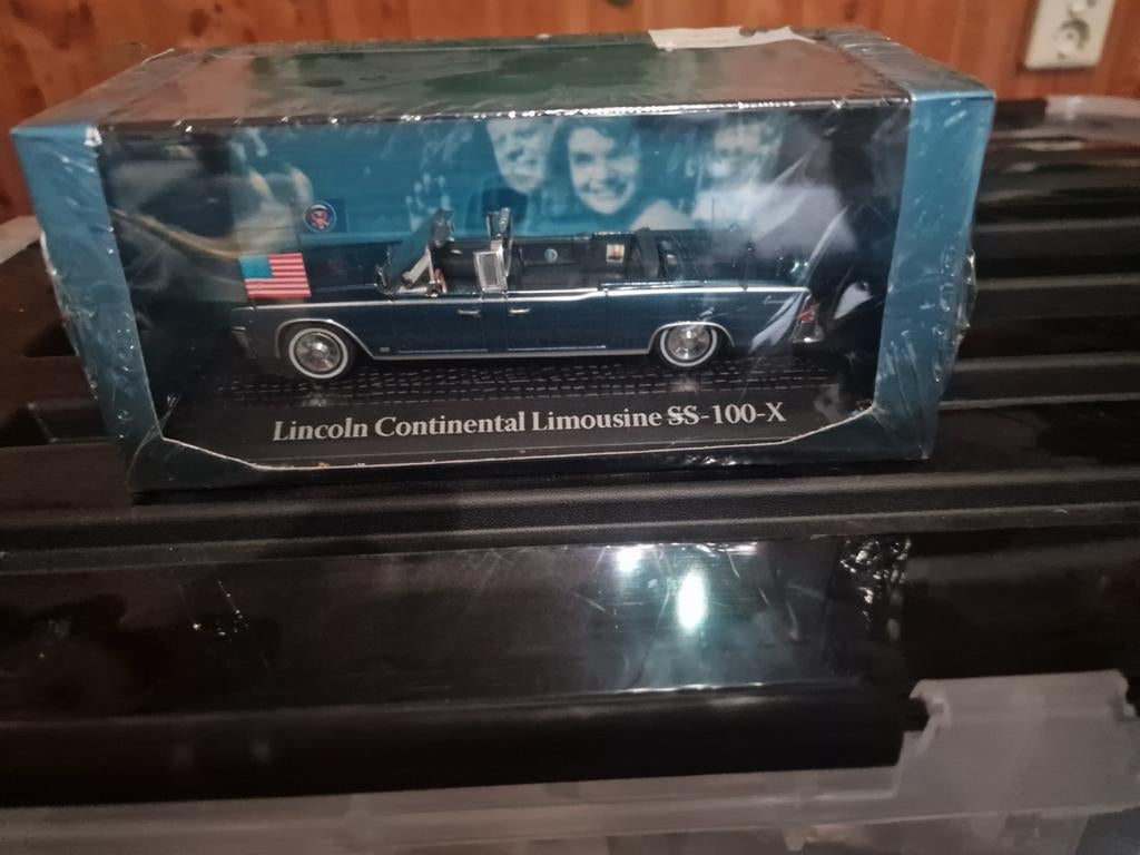 Lincoln Continental Limousine SS-100-X schaalmodel, Ophalen of Verzenden