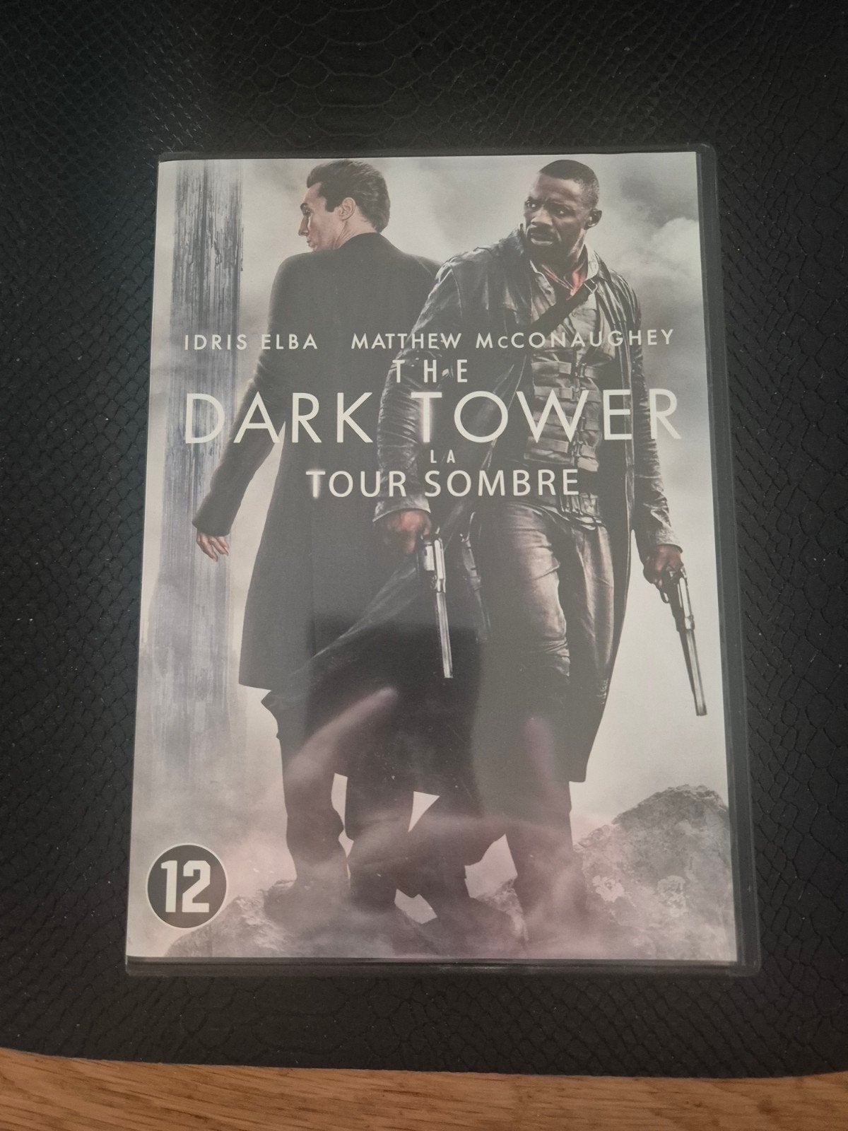 Dark Tower, Vanaf 16 jaar, Ophalen of Verzenden, Zo goed als nieuw