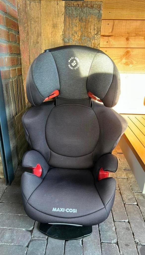 Nette Maxi cosi autostoel, Ophalen, Autogordel, 15 t/m 36 kg, Zo goed als nieuw