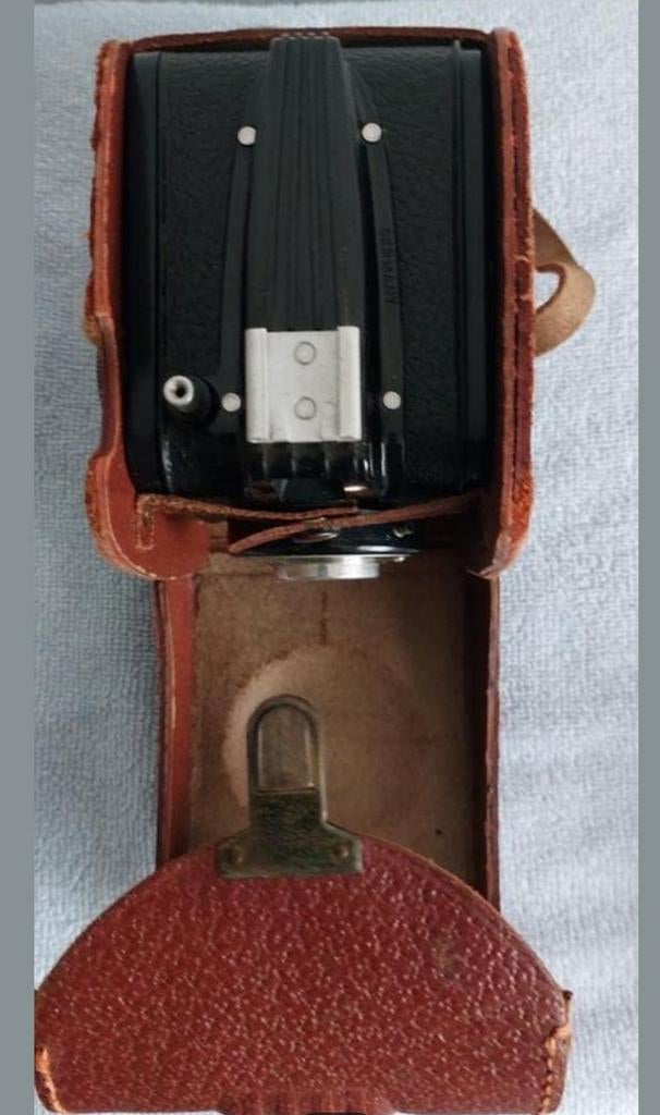 Oude Geva Box fototoestel + flitser voor de verzamelaar, Ophalen of Verzenden, Compact, Overige Merken