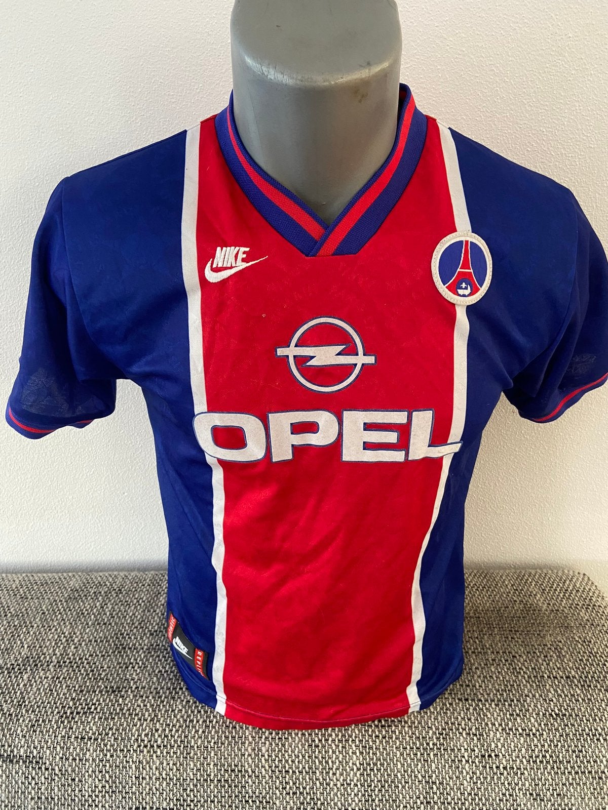 Vintage Paris Saint Germain voetbalshirt - oud PSG shirt, Ophalen of Verzenden, Zo goed als nieuw, Shirt