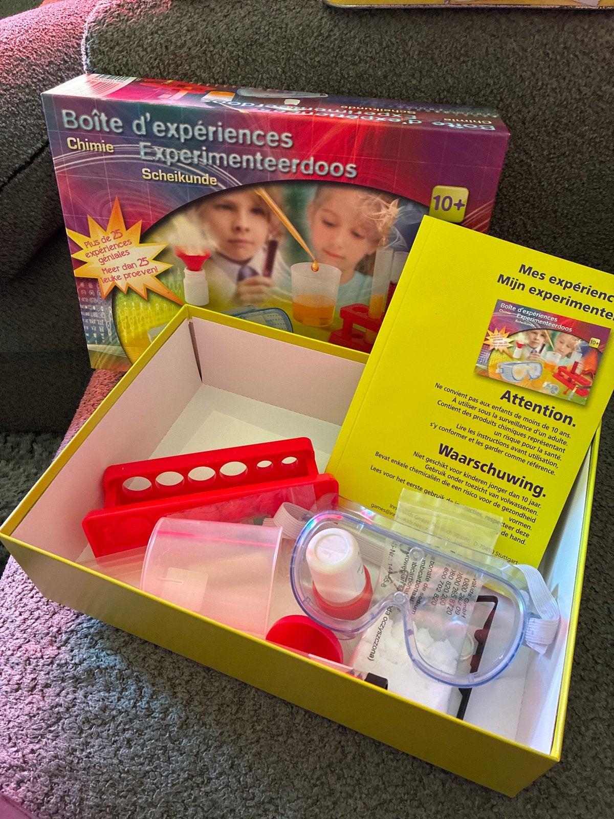 Experimenteerdoos Scheikunde 10+ (nieuwstaat), Ophalen, Zo goed als nieuw, Ontdekken