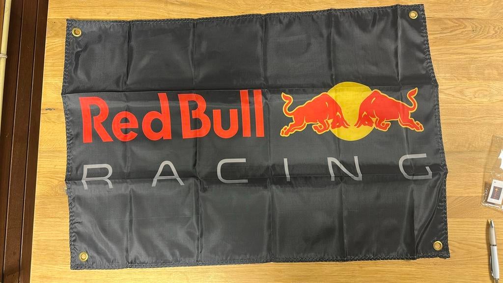 Red bull racing formule 1 vlag 90x60cm nieuw, Verzamelen, Automerken, Motoren en Formule 1, Nieuw, Formule 1, Ophalen of Verzenden