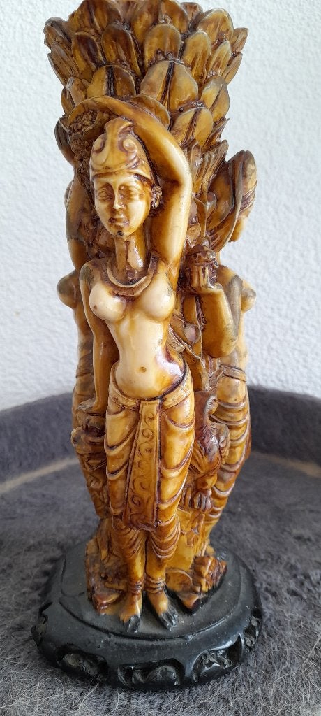 mooi vaasje vruchtbaarheidstijl 1970 Indonesie 23 cm, Verzenden