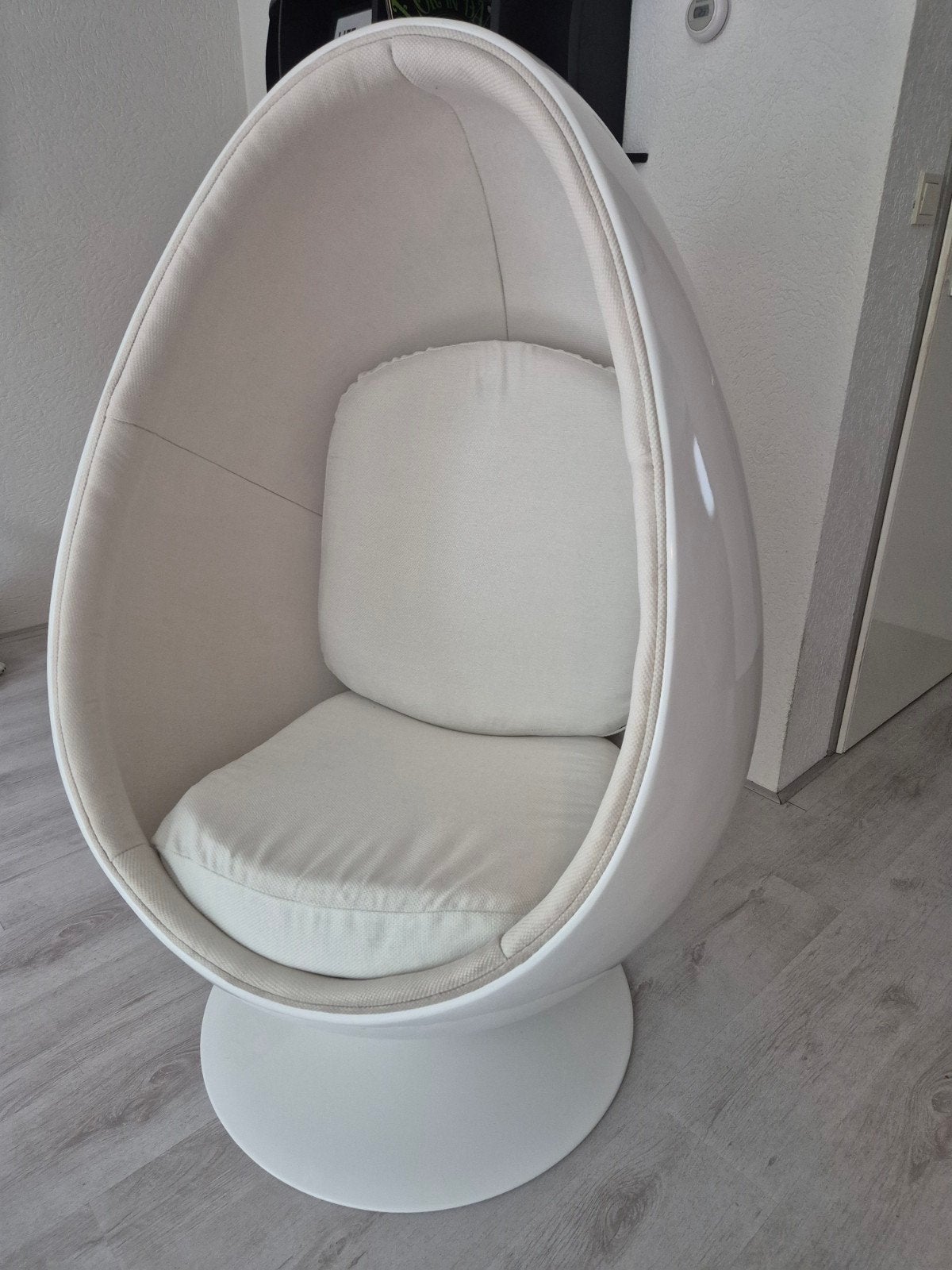 Egg Chair Wit Creme, Stof, Wit, Ophalen of Verzenden, Zo goed als nieuw