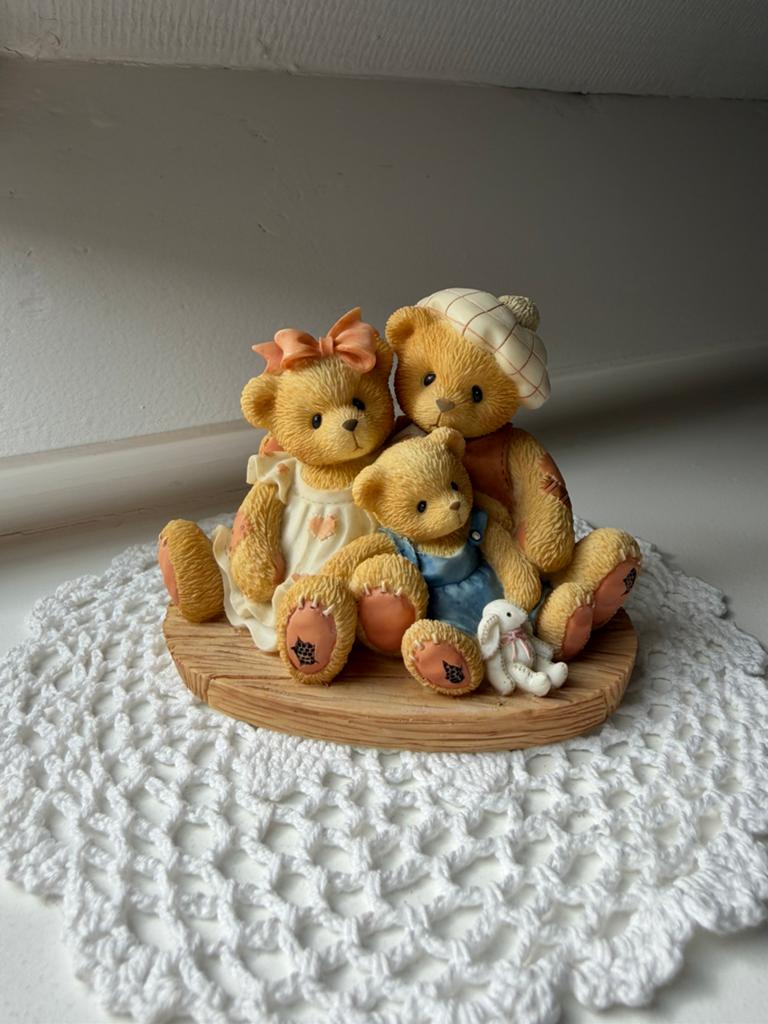 Cherished Teddies 337579F Penny Chandler & Boots Limited Ed., Ophalen of Verzenden, Zo goed als nieuw, Beeldje, Cherished Teddies