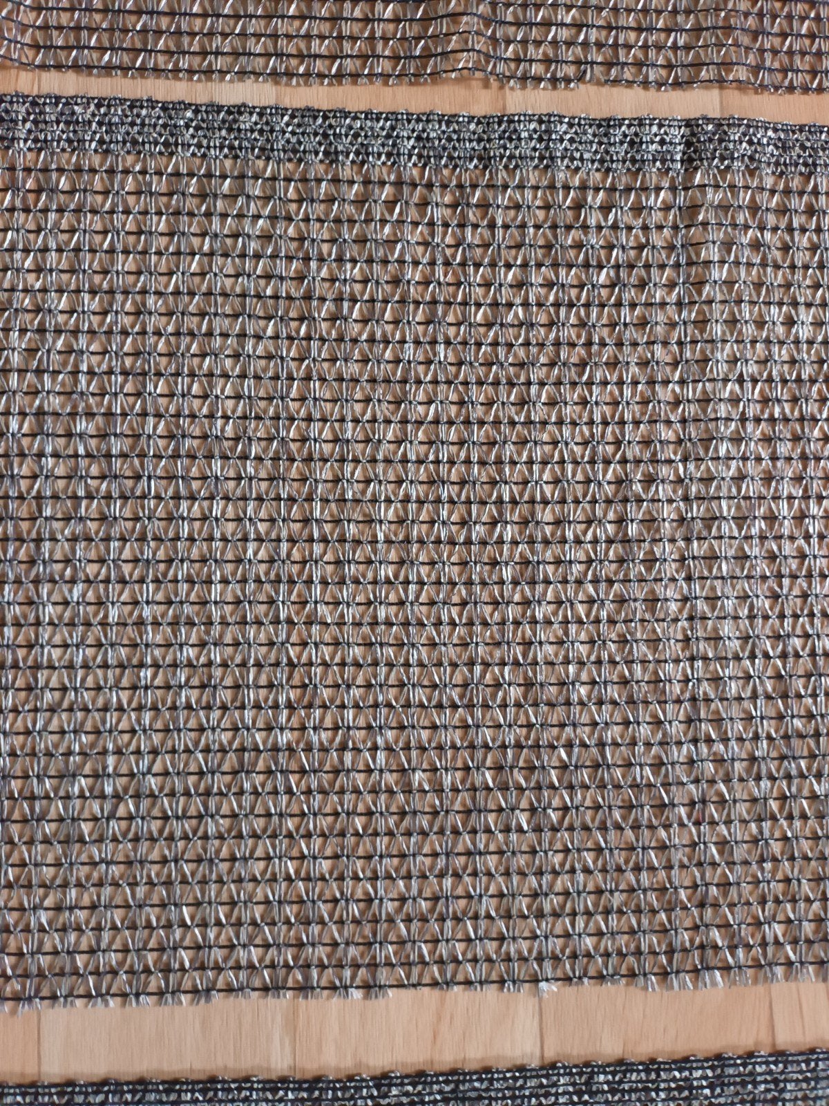 4x lap stof gaatjesstof mesh netstof ong min 30x410/415/320, Hobby en Vrije tijd, Stoffen en Lappen, Ophalen of Verzenden, Zo goed als nieuw