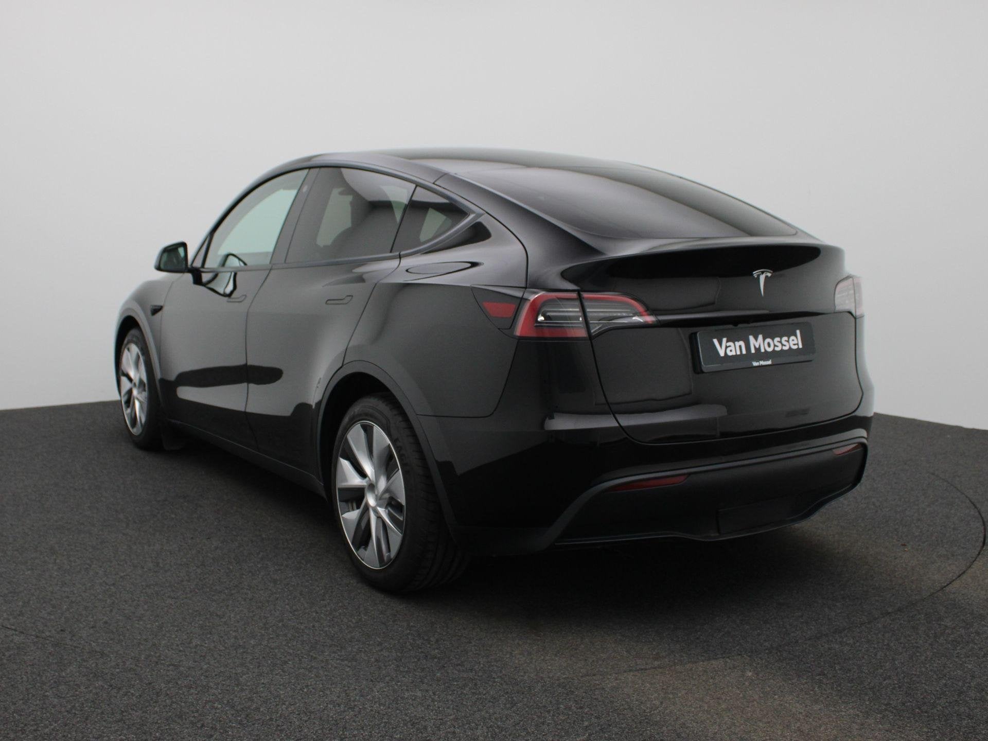 Tesla Model Y Long Range AWD 75 kWh | PANODAK | AFNEEMBARE T, Auto's, Automaat, 12 maanden, Stof, Gebruikt