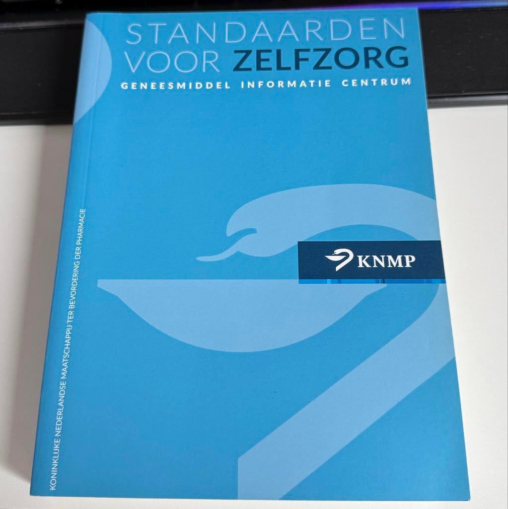Standaarden voor Zelfzorg - Geneesmiddel Informatie Centrum, Ophalen of Verzenden, Beta, Zo goed als nieuw, Niet van toepassing