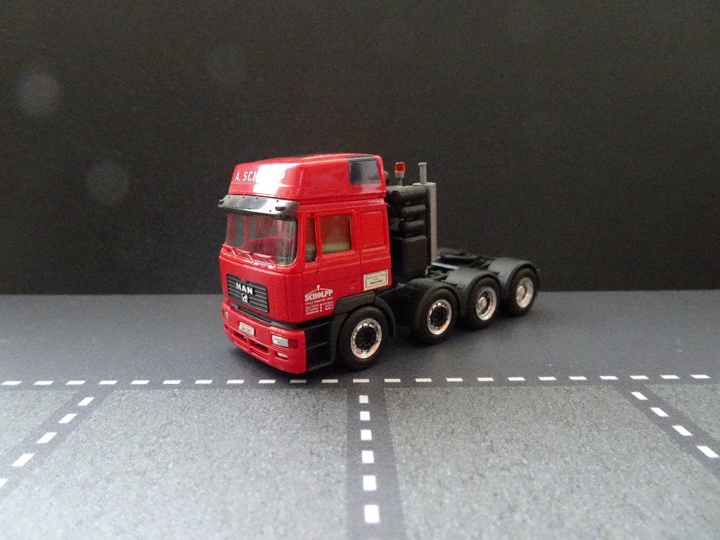 859 herpa man f2000 f90 ? 4-as trekker a.scholpp 1:87 truck, Ophalen of Verzenden, Zo goed als nieuw, Bus of Vrachtwagen, Herpa