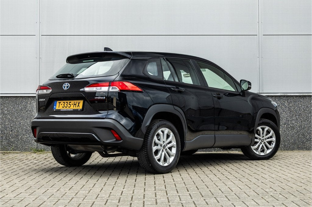 Toyota Corolla Cross 2.0 High Power Hybrid Active Camera / C, Auto's, Toyota, Stof, Gebruikt, 4 cilinders, Zwart