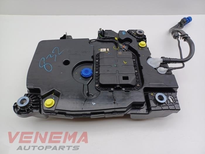 Adblue tank van een DS Automobiles DS7 Crossback, Gebruikt, -, Overige automerken, -