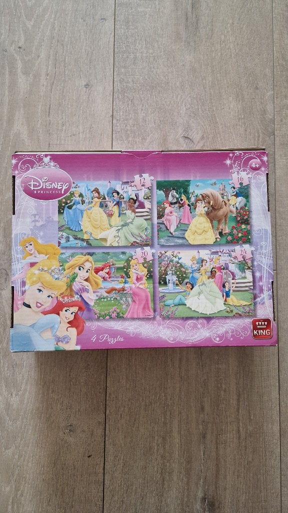 Prinsessen puzzels, Ophalen, 10 tot 50 stukjes, Zo goed als nieuw, 4 tot 6 jaar
