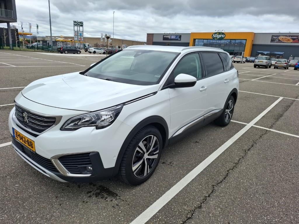 Peugeot 5008 Automaat 2020 | 7-zits | 108.000 km, Auto's, Peugeot, Particulier, Achteruitrijcamera, Adaptive Cruise Control, Airbags