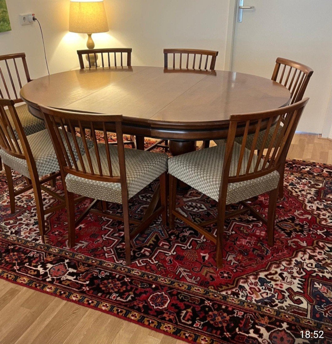 Uittrektafel L157cm B115cm met 4 stoelen, Ophalen, Zo goed als nieuw, 4 tot 6 stoelen