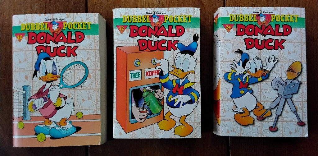 Donald Duck Dubbelpocket 21, 22 en 24, Boeken, Meerdere stripboeken, Ophalen of Verzenden, Gelezen