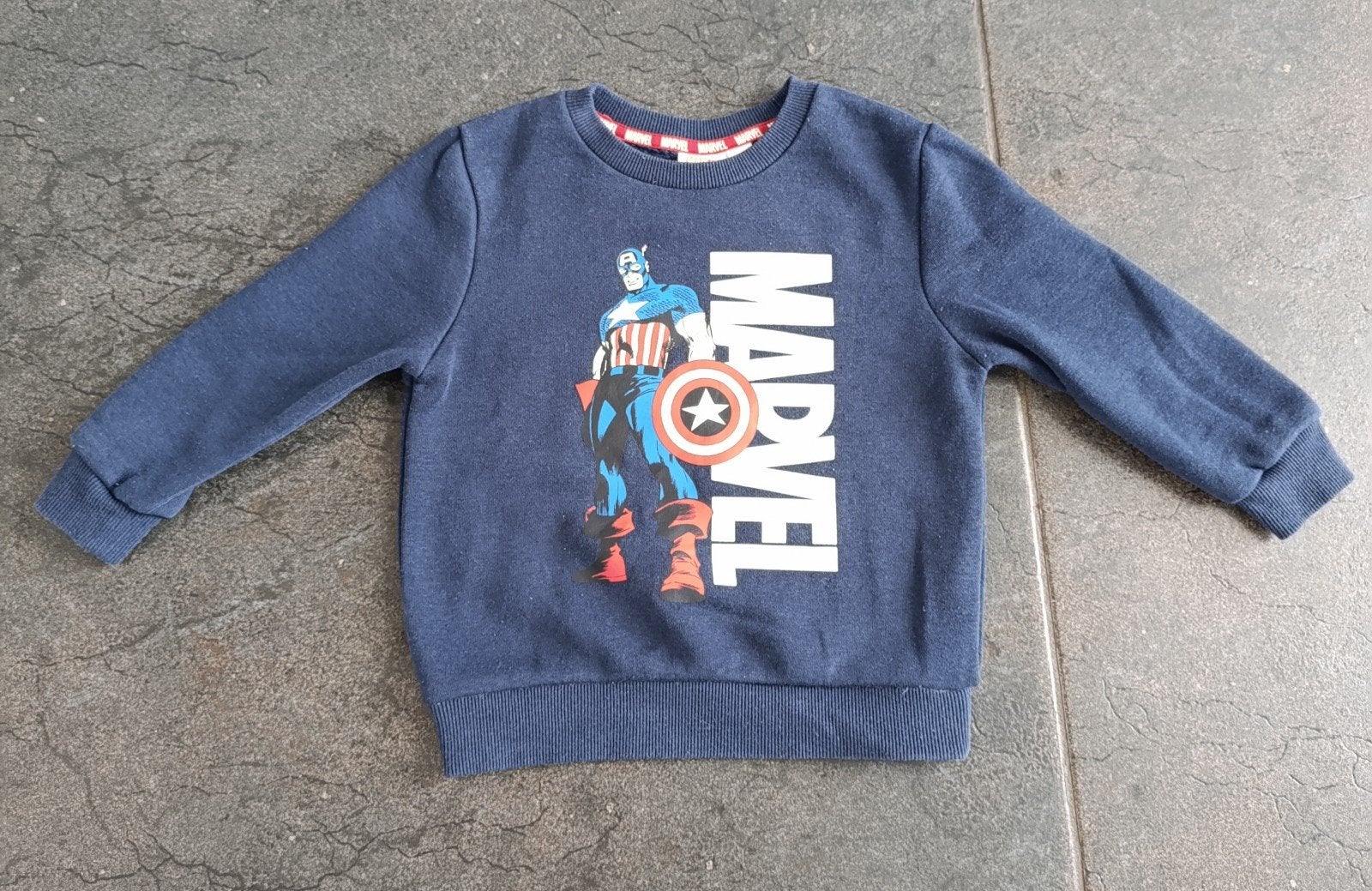 Marvel trui Captain America maat 92, Kinderen en Baby's, Kinderkleding | Maat 92, Ophalen of Verzenden, Zo goed als nieuw, Jongen