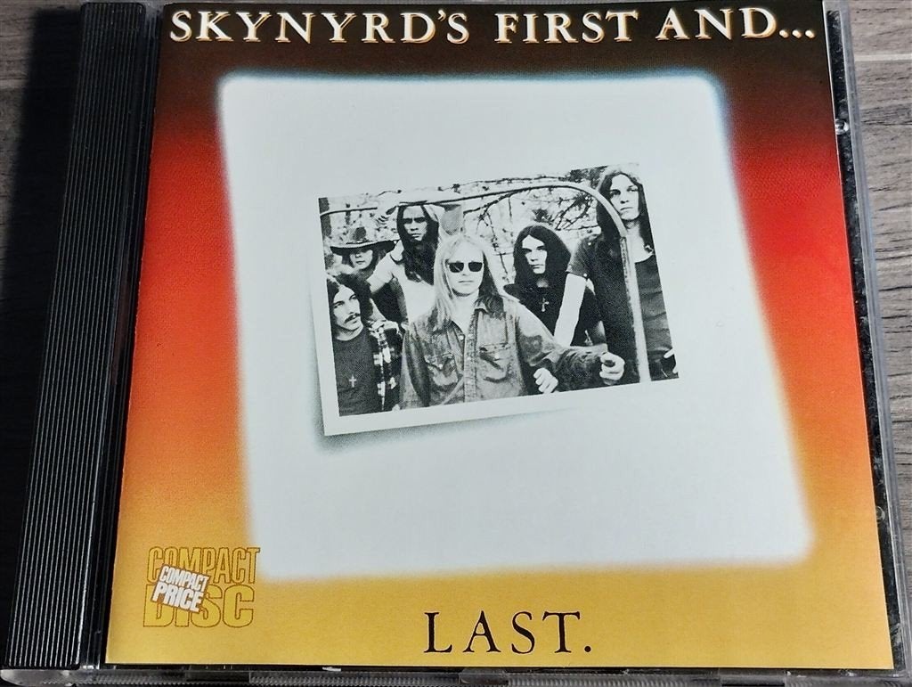 Lynyrd Skynyrd - Skynyrd\'s First And... Last, Ophalen of Verzenden, Zo goed als nieuw, Poprock