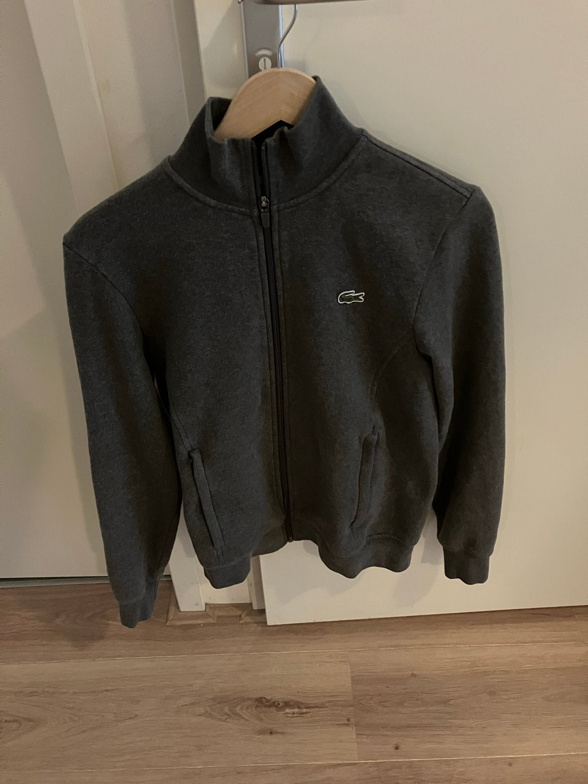 Lacoste Sweater  - Donkergrijs - Maat S, Ophalen of Verzenden, Zo goed als nieuw, Overige kleuren