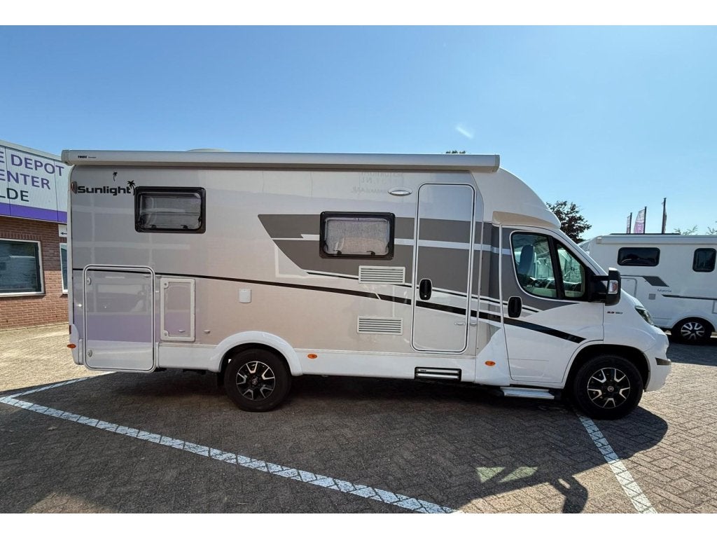 Caravans And Camping Sunlight