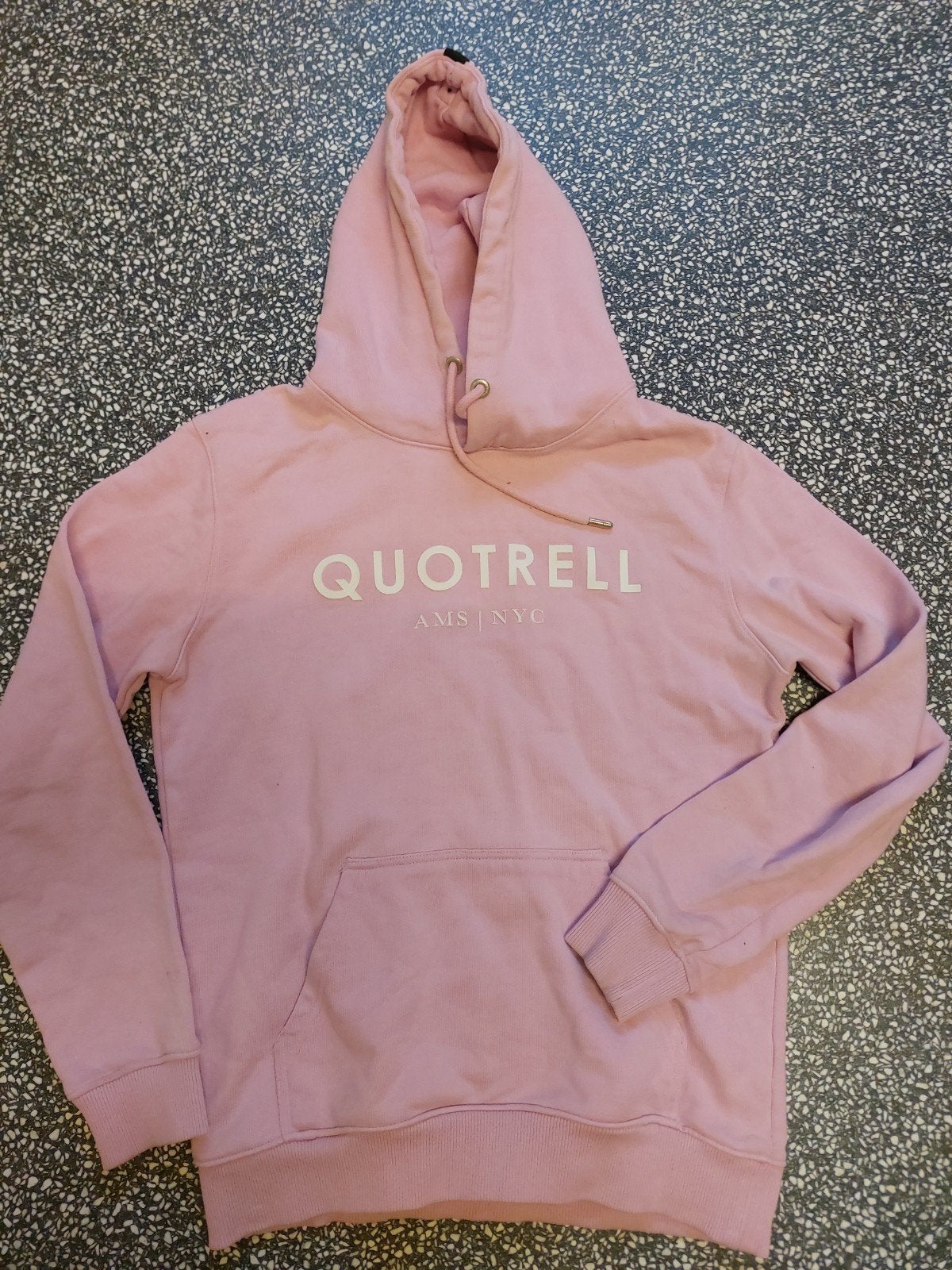 Roze hoodie Quotrell, Ophalen of Verzenden, Zo goed als nieuw, Quotrell, Roze