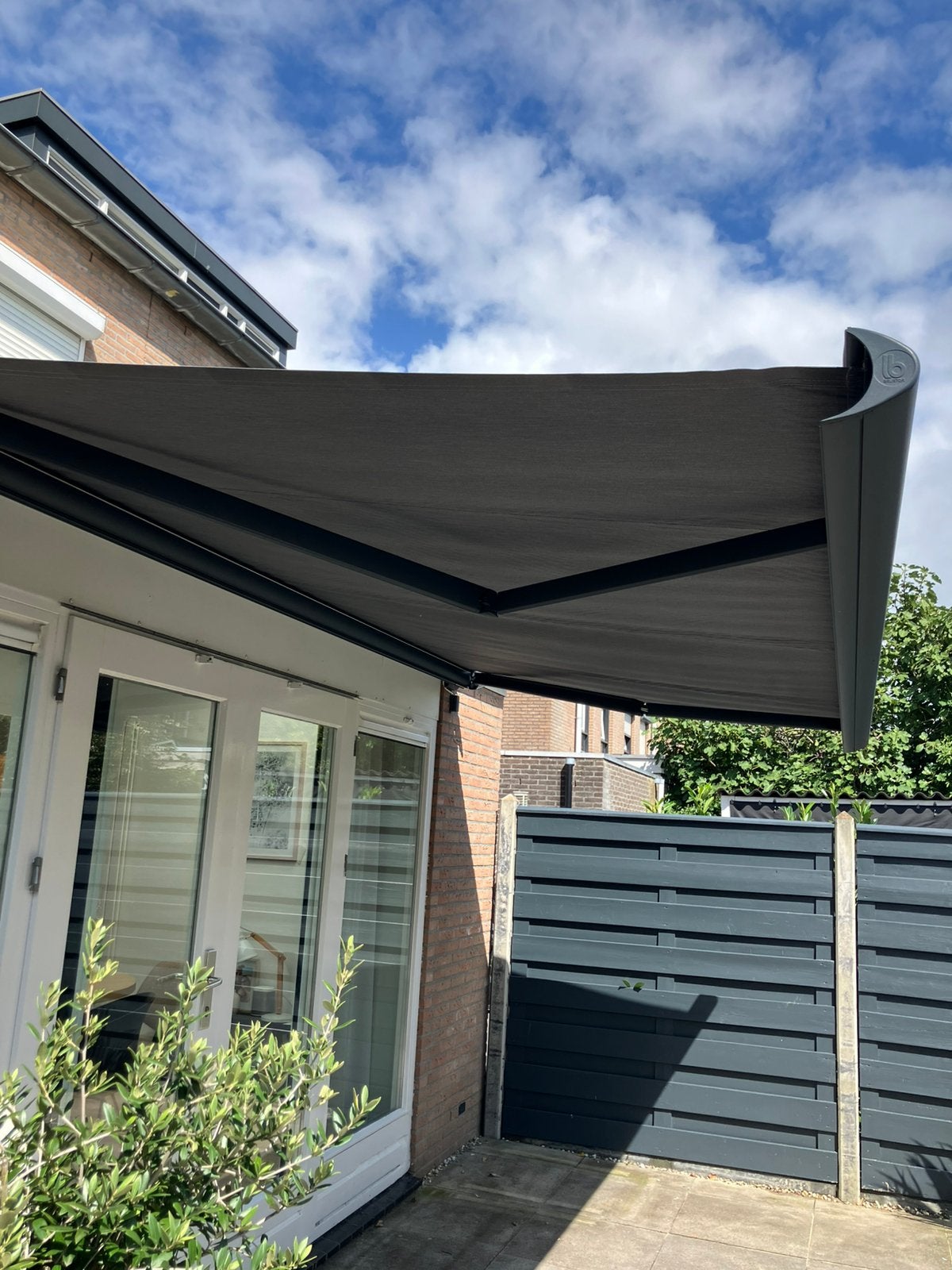 Zonnescherm Brustor B50 antraciet afmetingen 400x250, Tuin en Terras, Ophalen, Gebruikt, Elektrisch, 150 tot 300 cm