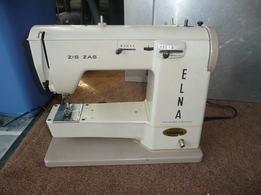 Elna Zigzag naaimachine, Ophalen, Gebruikt, Naaimachine, Overige merken
