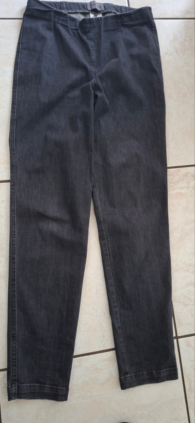Broek merk Oska, zwart/grijze denim  maat 2., Maat 38/40 (M), Overige kleuren, Verzenden, Zo goed als nieuw
