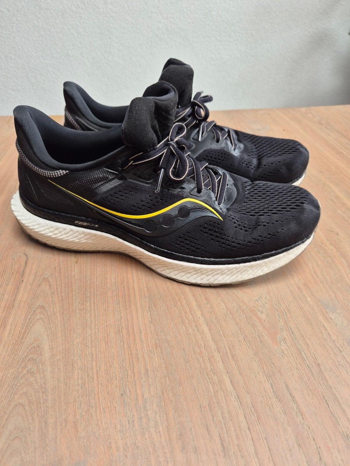 Saucony Hurricane hardloopschoen, Ophalen of Verzenden, Zo goed als nieuw, Hardloopschoenen, Saucony