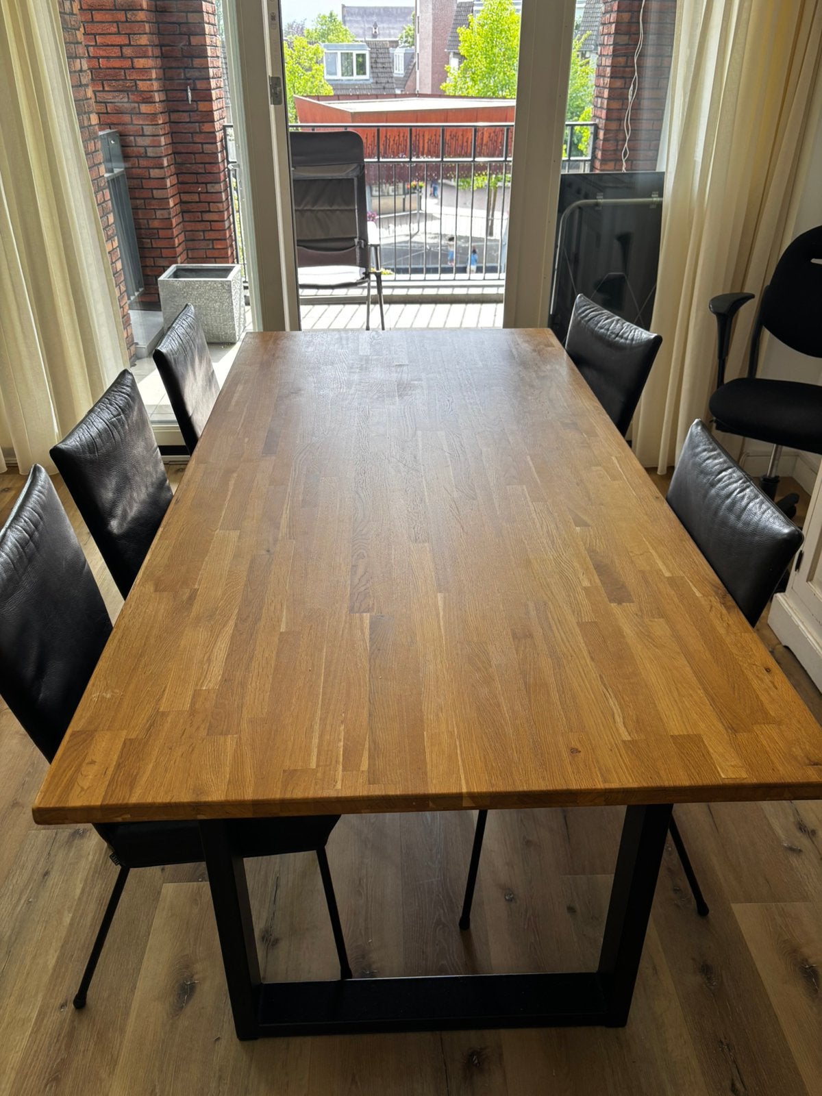 eiken 2 meter eettafel met 6 stoelen van Label, Huis en Inrichting, Ophalen, Gebruikt, Eikenhout, 200 cm of meer