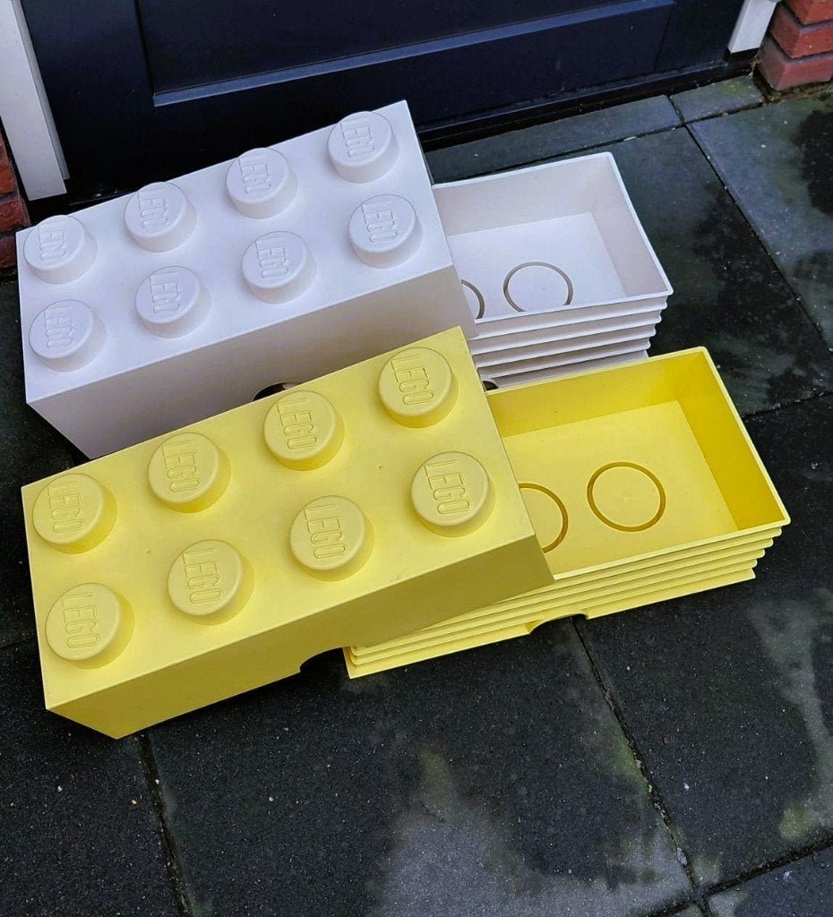 2x Lego storage brick 2x4 4004 50x25 cm, Lego, Overige typen, Ophalen of Verzenden, Zo goed als nieuw