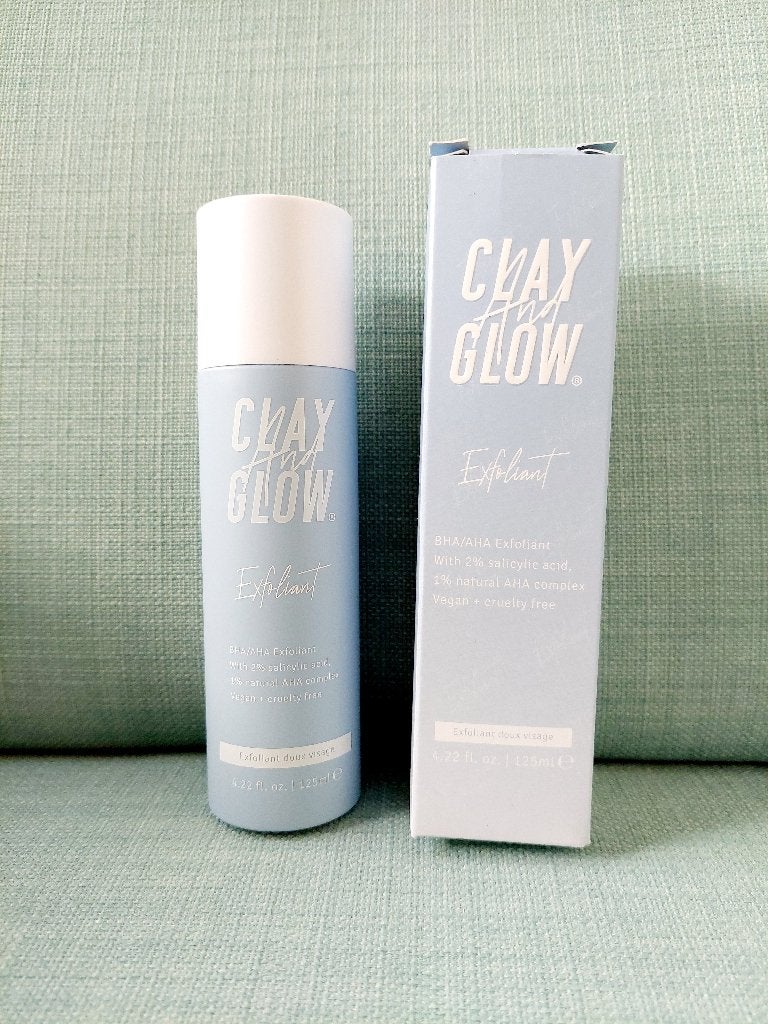 Clay and Glow exfoliant 125 ml, Ophalen of Verzenden, Zo goed als nieuw, Gehele gezicht