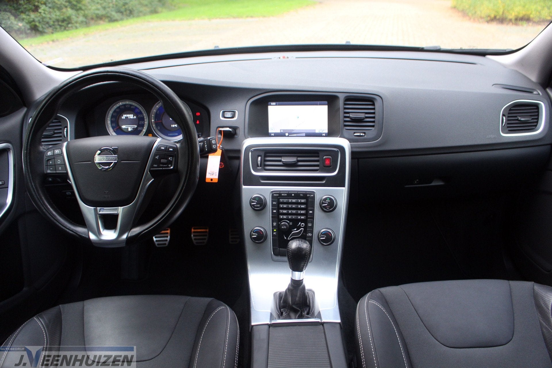 Volvo V60 1.6 T4 R-Design | 2013 |⭐ Navi |✨Cruise, Auto's, Voorwielaandrijving, 15 km/l, Gebruikt, 4 cilinders