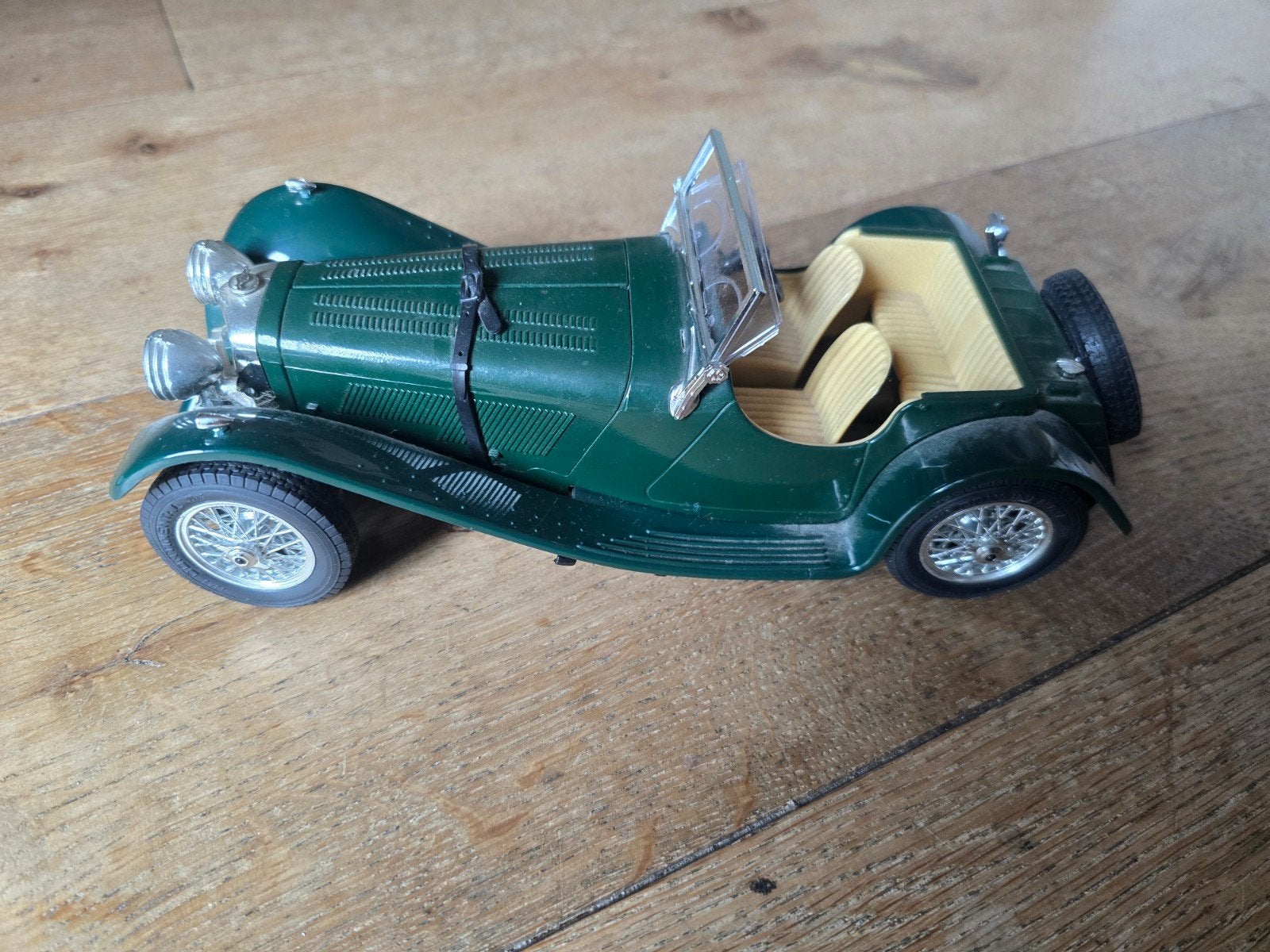 Burago Jaguar SS 100 1937 Schaalmodel, Hobby en Vrije tijd, Modelauto's | 1:18, Ophalen of Verzenden, Bburago