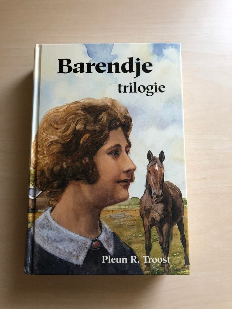 Barendje Trilogie door Pleun Troost, Ophalen of Verzenden, Zo goed als nieuw