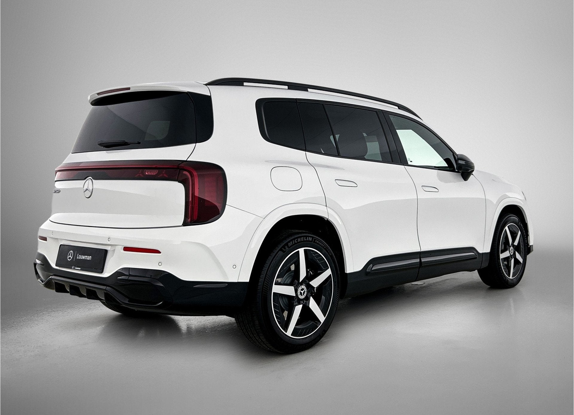 Mercedes-Benz GLB 250+ Business Solution AMG 7p. 85.5 kWh |, Automaat, Achterwielaandrijving, Zwart, 7 stoelen