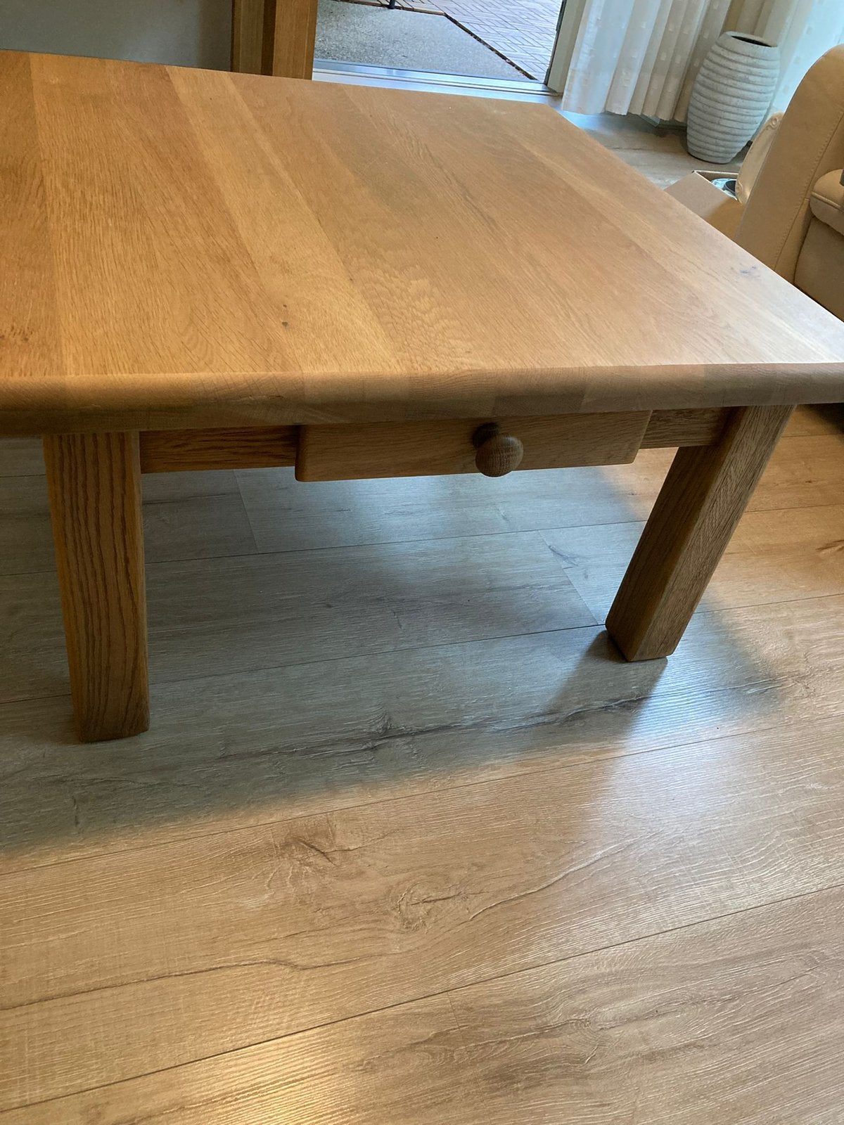 Robuuste Eiken Salontafel met Handige Lade, Ophalen, 100 tot 150 cm, Eikenhout, 50 tot 100 cm